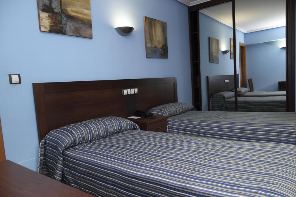 Tuña Hotel Restaurante Casa Pipo חדר תמונה