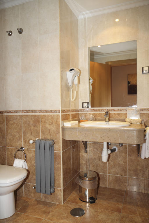 Tuña Hotel Restaurante Casa Pipo חדר תמונה