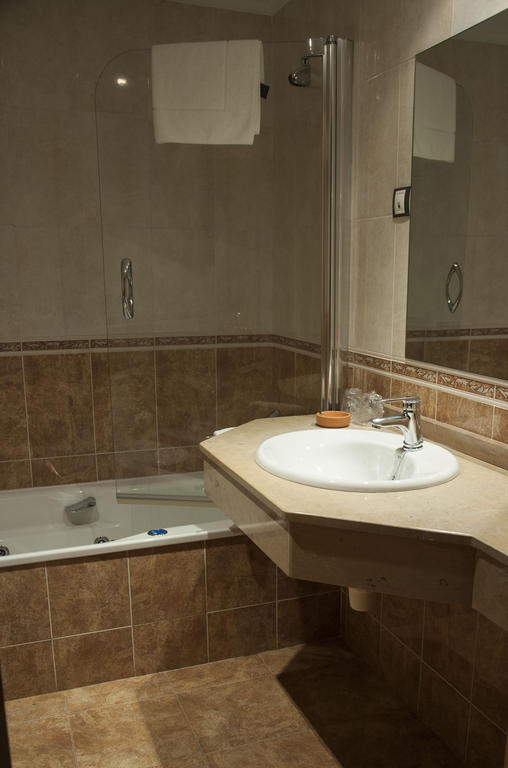 Tuña Hotel Restaurante Casa Pipo חדר תמונה
