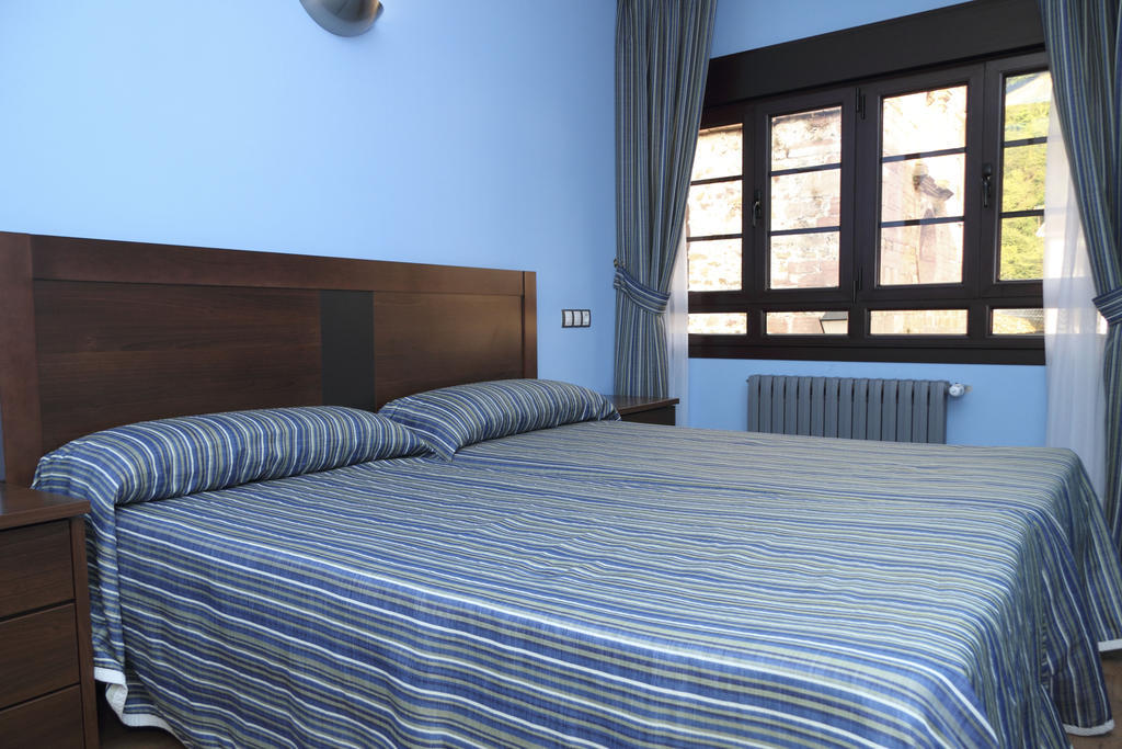 Tuña Hotel Restaurante Casa Pipo מראה חיצוני תמונה
