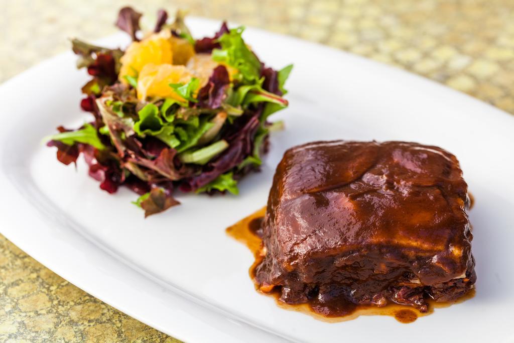 Tuña Hotel Restaurante Casa Pipo מראה חיצוני תמונה
